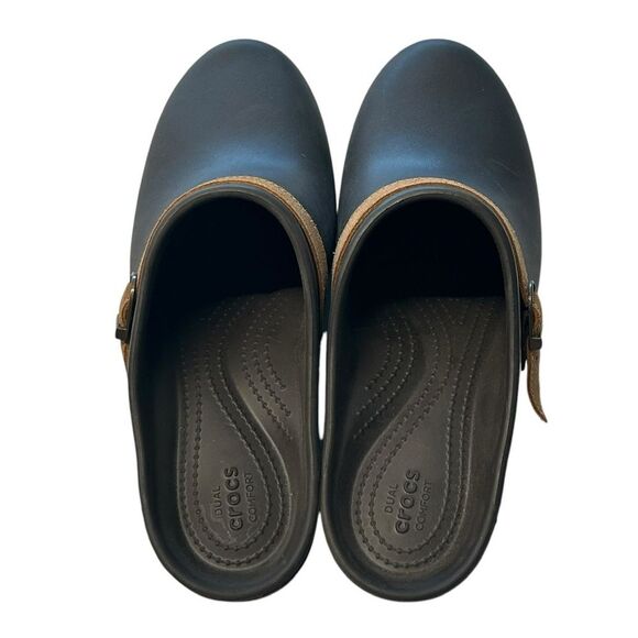 Crocs Women’s Size 11 Sarah Black Mules Clogs Brown Suede Buckle Strap‎ Comfort - Picture 6 of 9